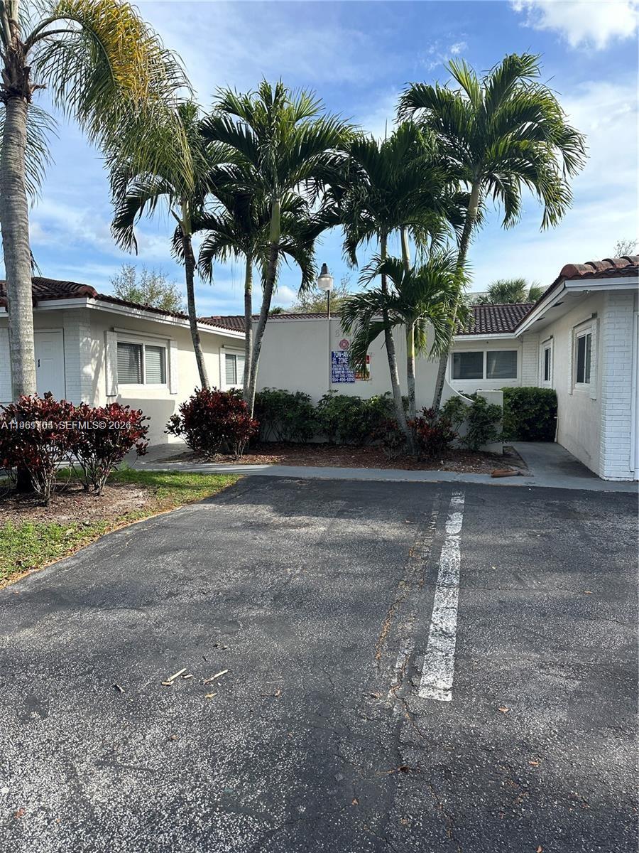   /  4041 sq. ft. $ 2026-02-09 0 Photo