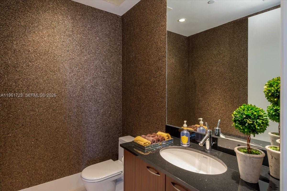 1502 3 / 4 1974 sq. ft. $ 2026-02-09 0 Photo