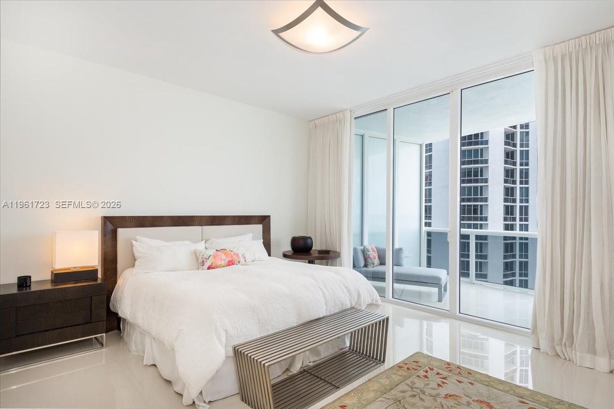 1502 3 / 4 1974 sq. ft. $ 2026-02-09 0 Photo