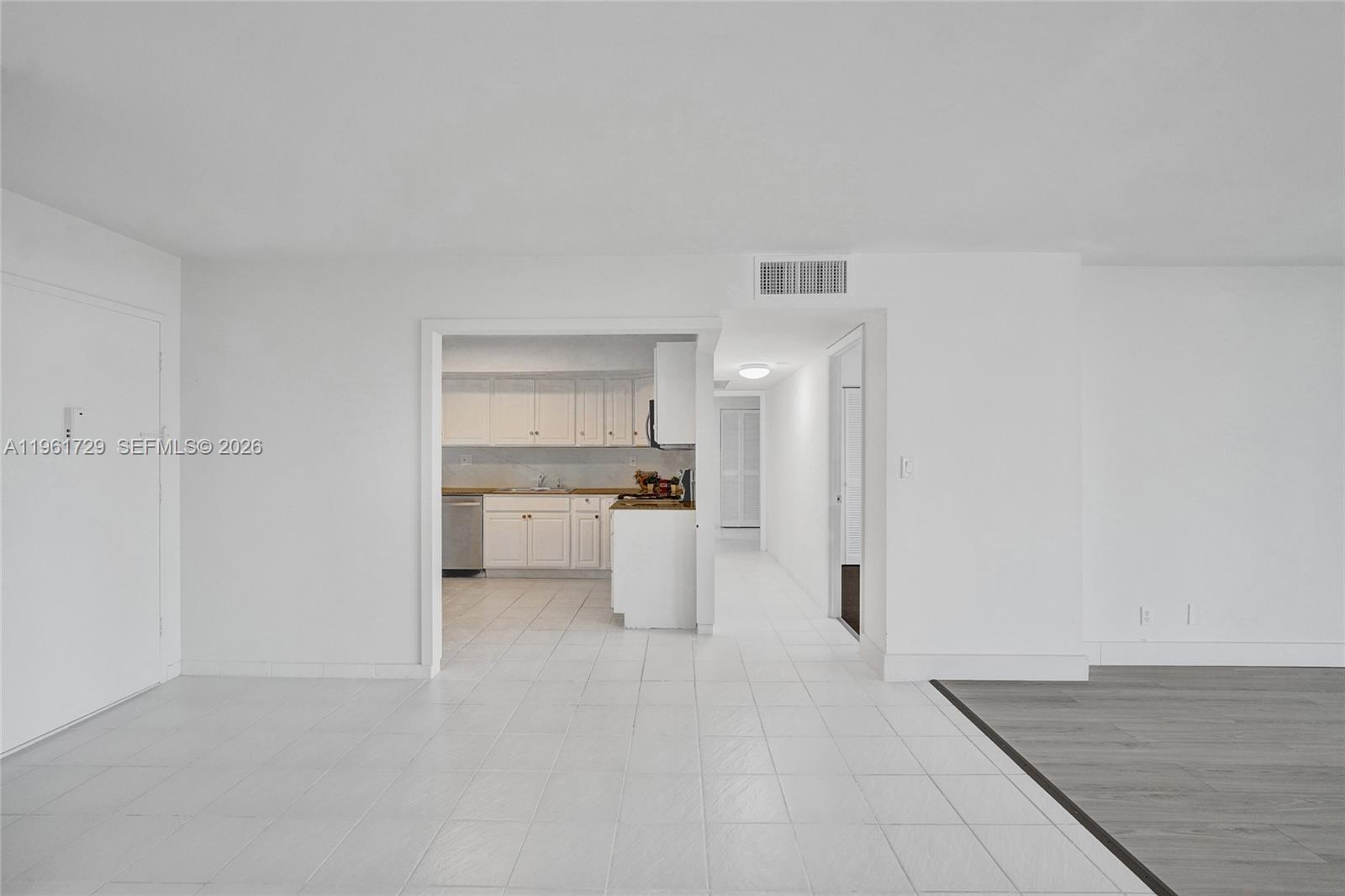 Photo of 1600 Ocean Dr  #16B, Hollywood, Florida, 33019 - 