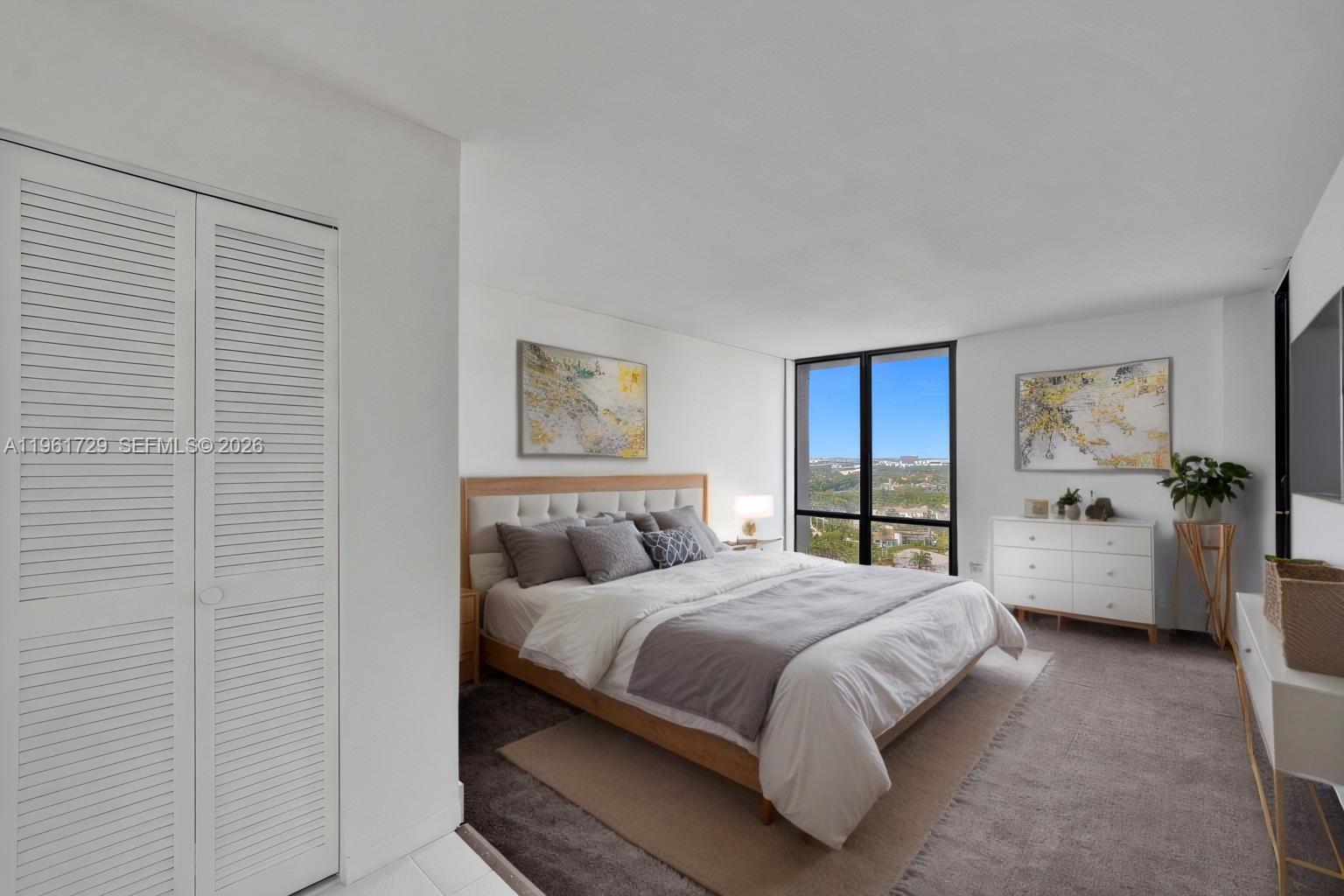 Photo of 1600 Ocean Dr  #16B, Hollywood, Florida, 33019 - 