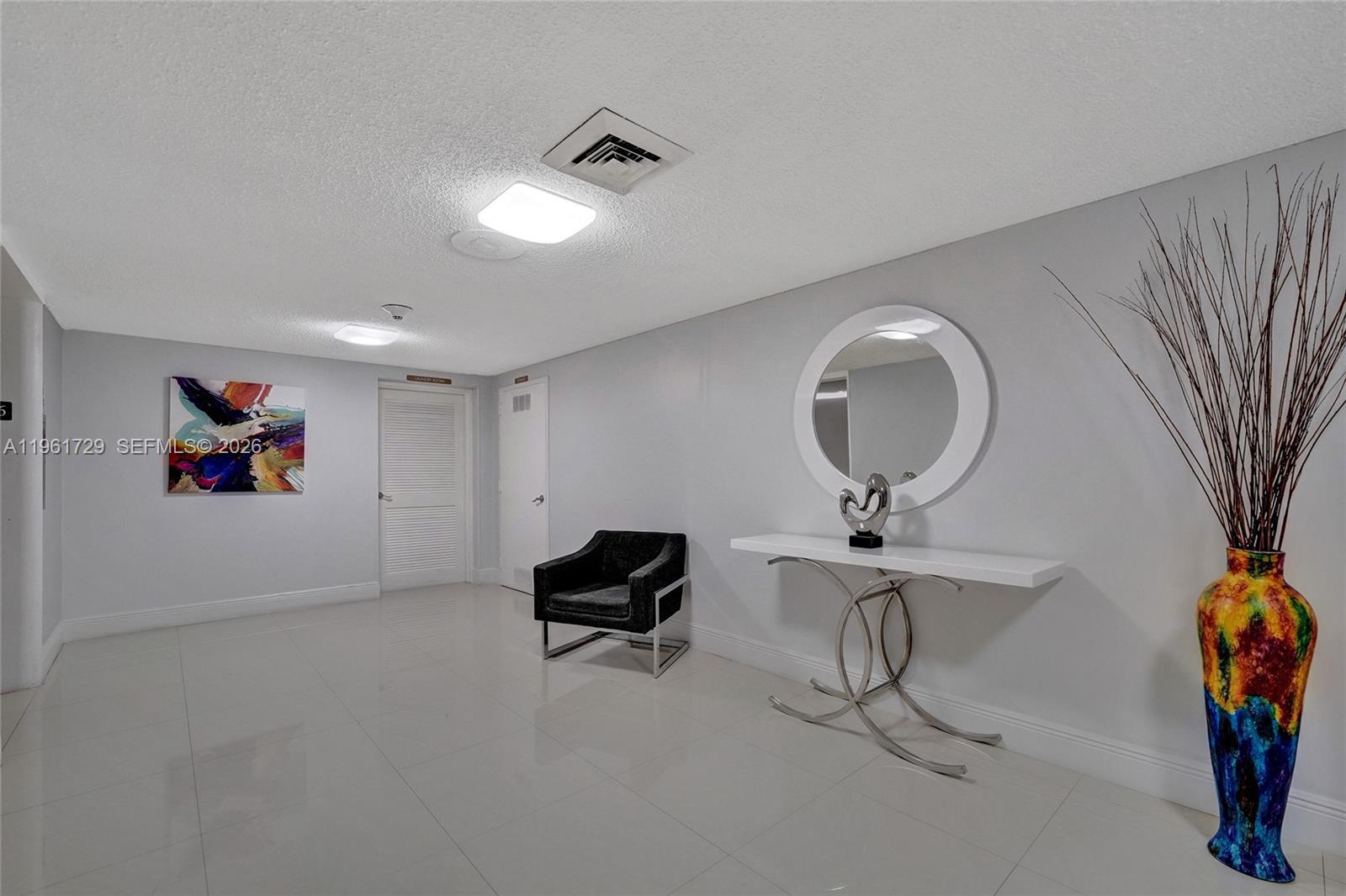 Photo of 1600 Ocean Dr  #16B, Hollywood, Florida, 33019 - 