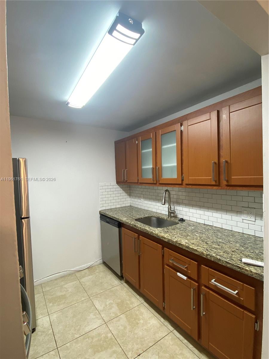   /  940 sq. ft. $ 2026-02-09 0 Photo