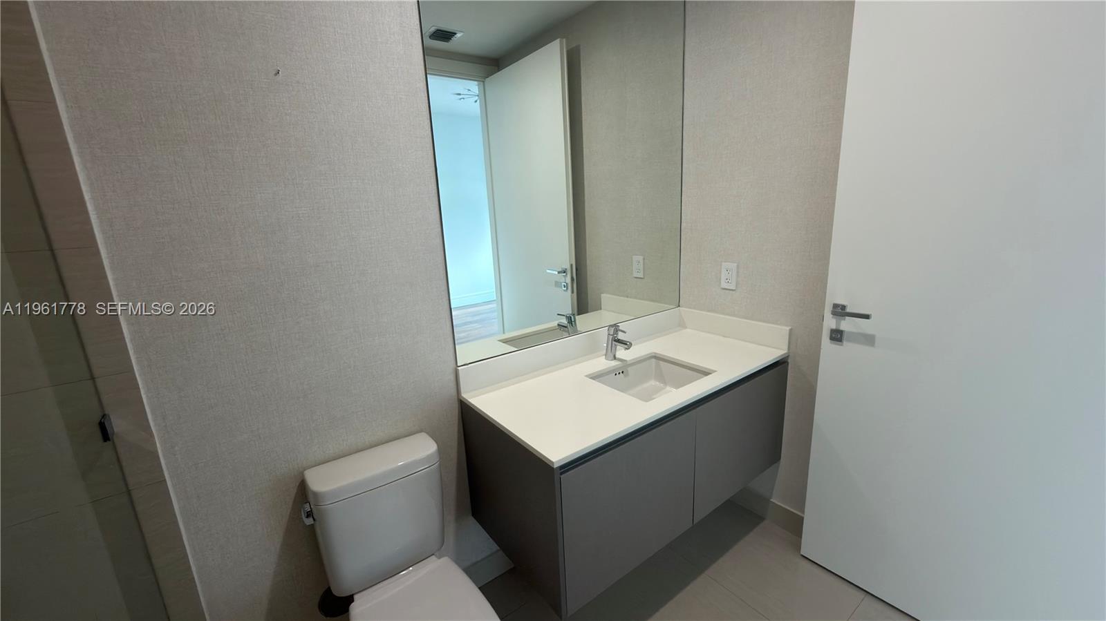 Photo of 3250 188th St  #204, Aventura, Florida, 33180 - 