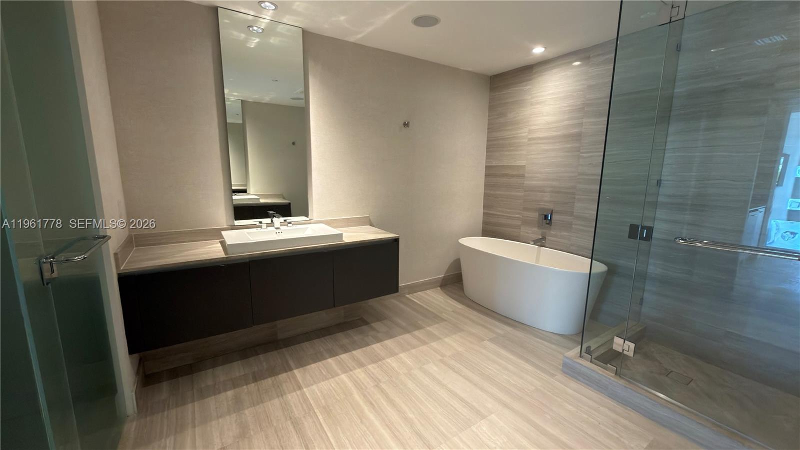 Photo of 3250 188th St  #204, Aventura, Florida, 33180 - 