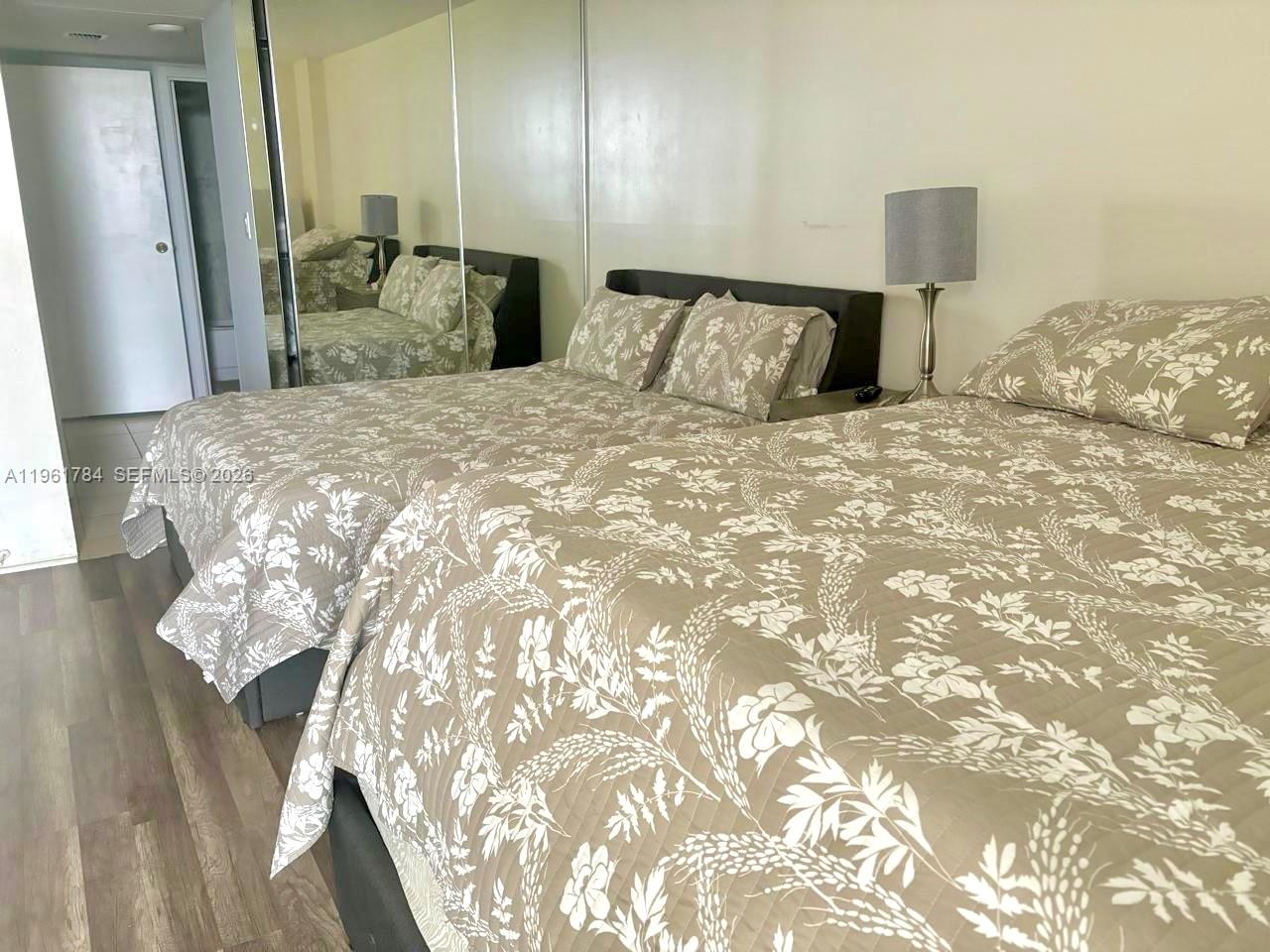 1423 1 / 2 991 sq. ft. $ 2026-02-09 0 foto