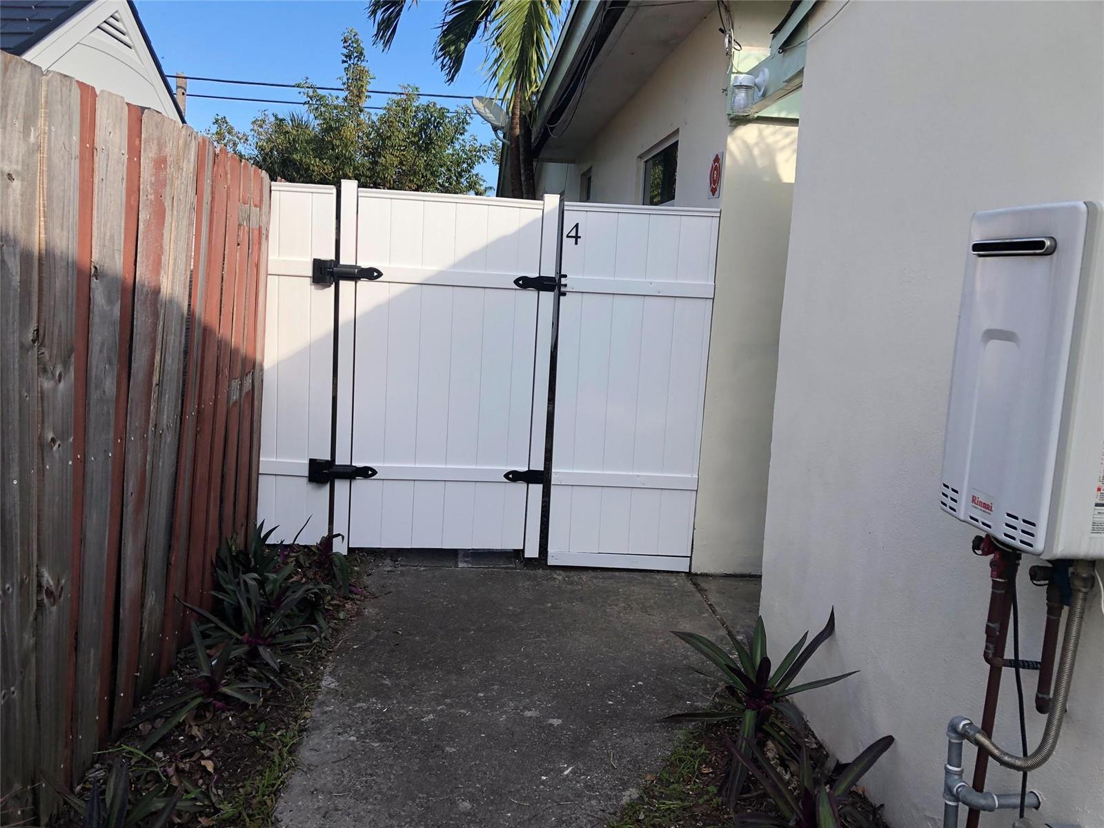   / 0 2547 sq. ft. $ 2026-06-21 0 foto