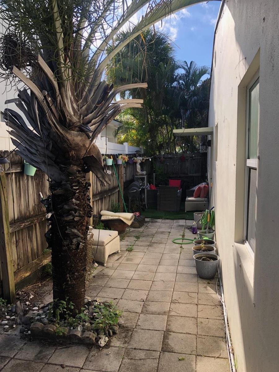   / 0 2547 sq. ft. $ 2026-06-21 0 foto