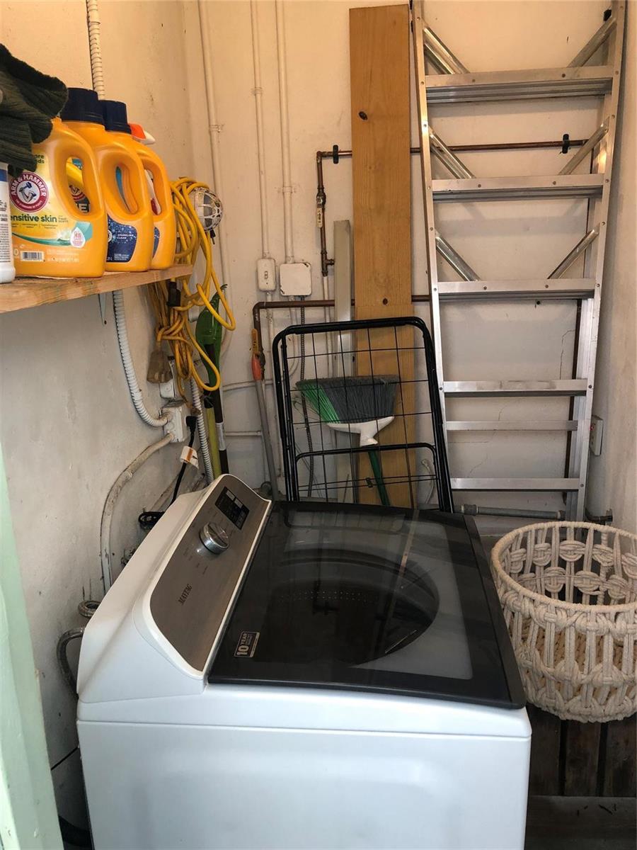   / 0 2547 sq. ft. $ 2026-06-21 0 foto