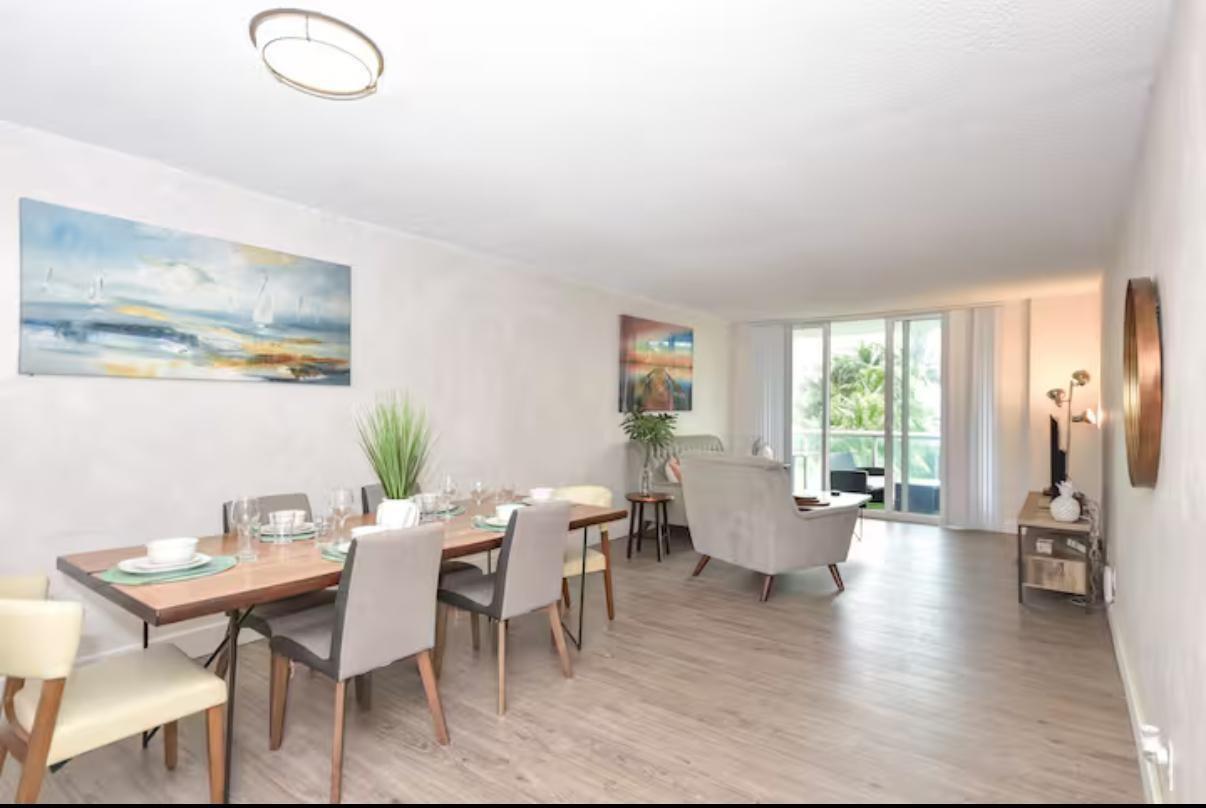 Photo of 19370 Collins  #301, Sunny Isles Beach, Florida, 33160 - Photo 10