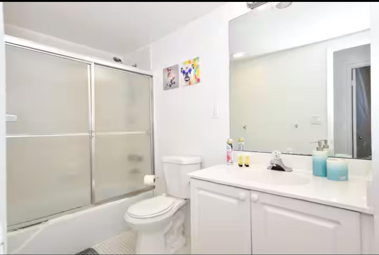 Photo of 19370 Collins  #301, Sunny Isles Beach, Florida, 33160 - Photo 21