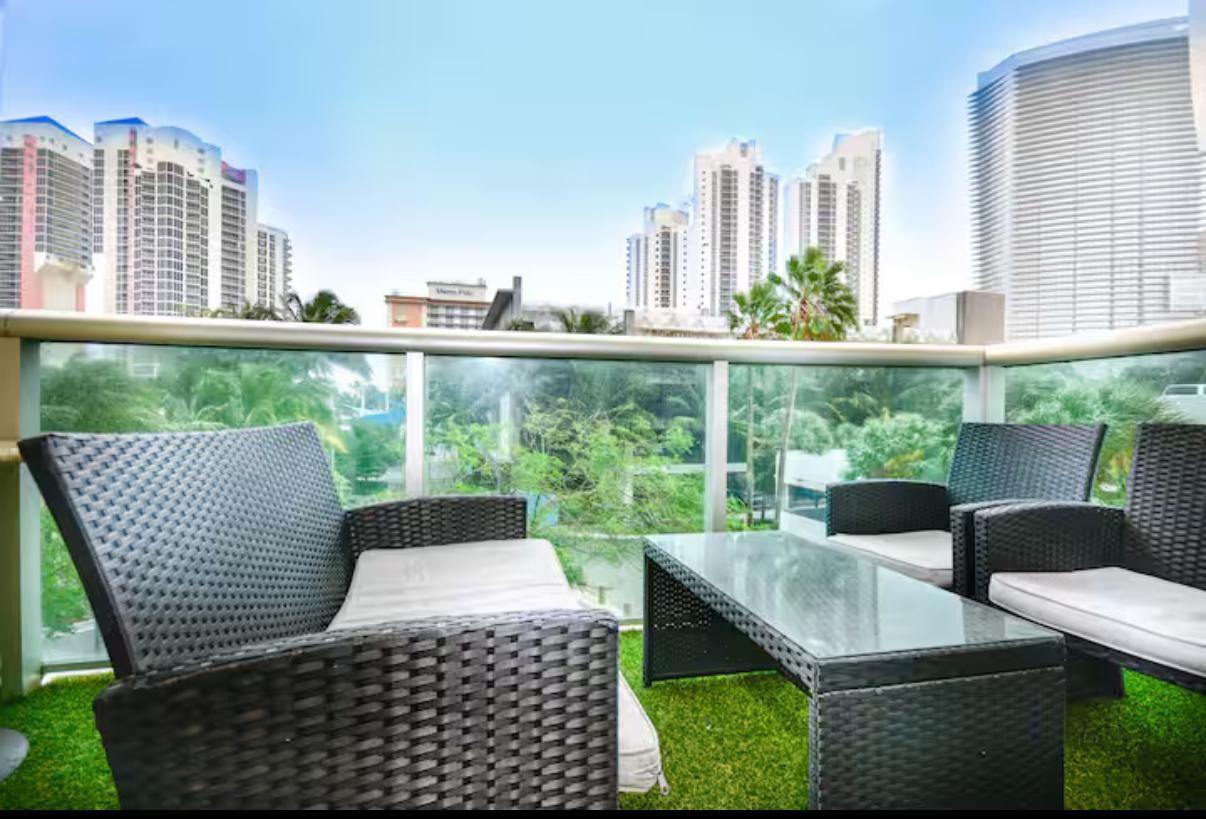 Photo of 19370 Collins  #301, Sunny Isles Beach, Florida, 33160 - Photo 23