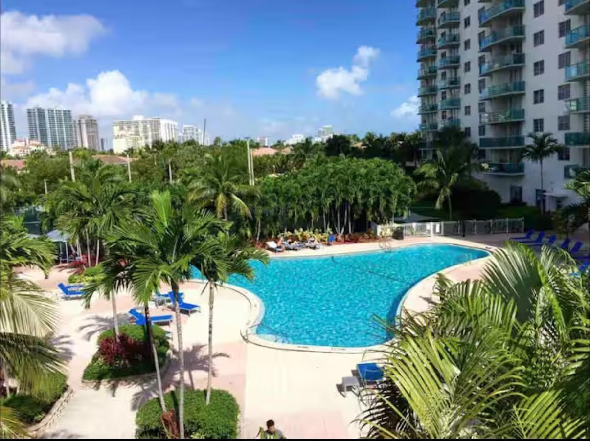 Photo of 19370 Collins  #301, Sunny Isles Beach, Florida, 33160 - Photo 25