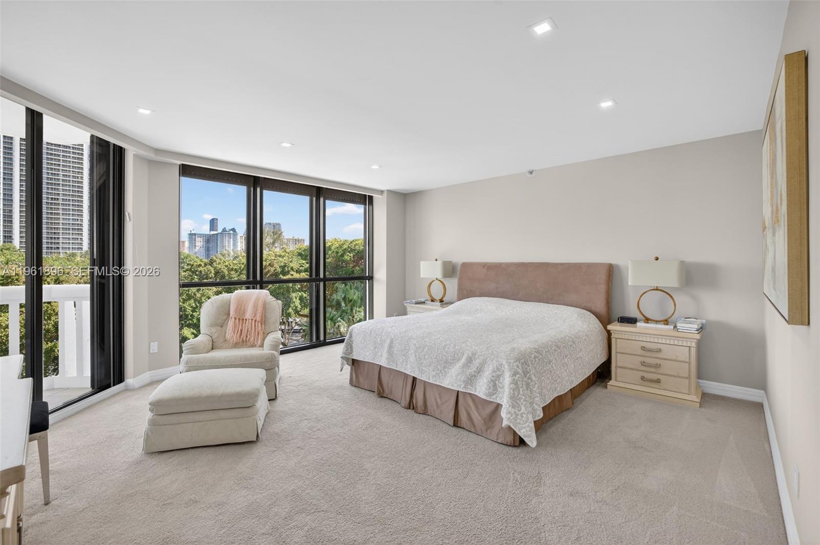 401 3 / 3 2040 sq. ft. $ 2026-02-09 0 Photo