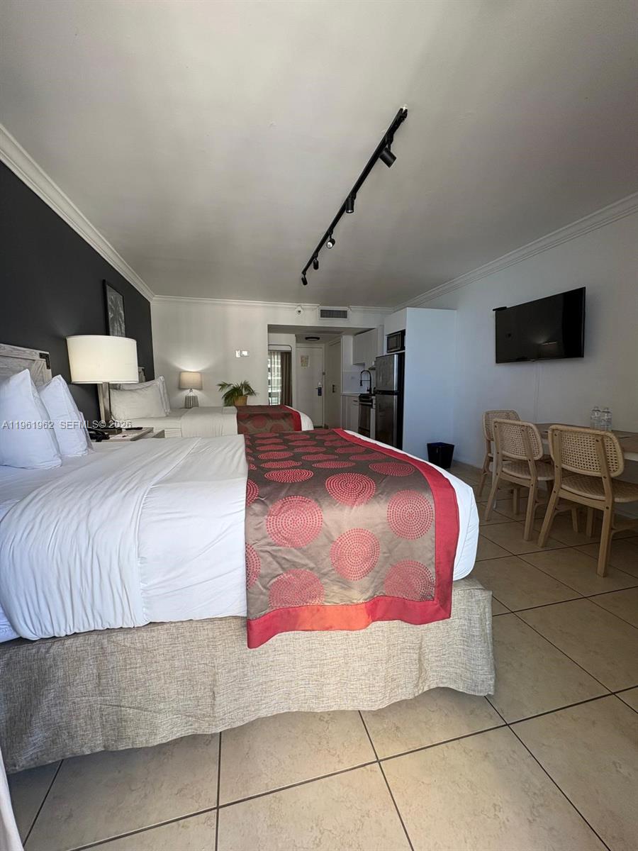 Photo of 19201 Collins Ave  #820, Sunny Isles Beach, Florida, 33160 - 