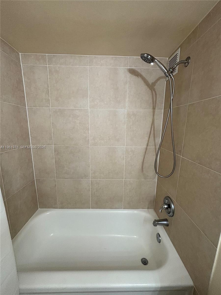 Photo of 2001 Atlantic Shores Blvd  #409, Hallandale Beach, Florida, 33009 - 