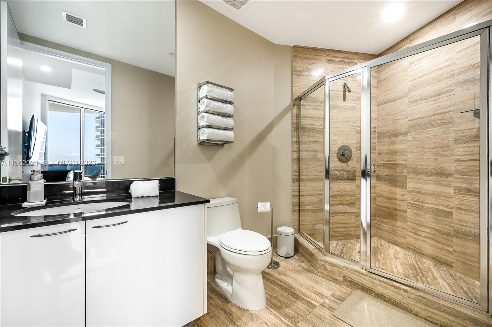 2303 3 / 3 1962 sq. ft. $ 2026-02-09 0 Photo