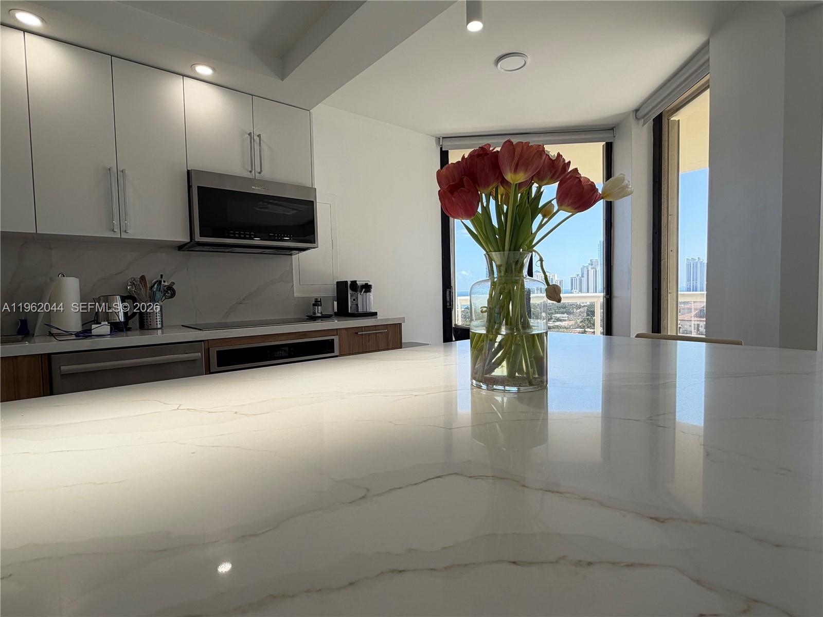 Photo of 20191 Country Club Dr  #2009, Aventura, Florida, 33180 - 