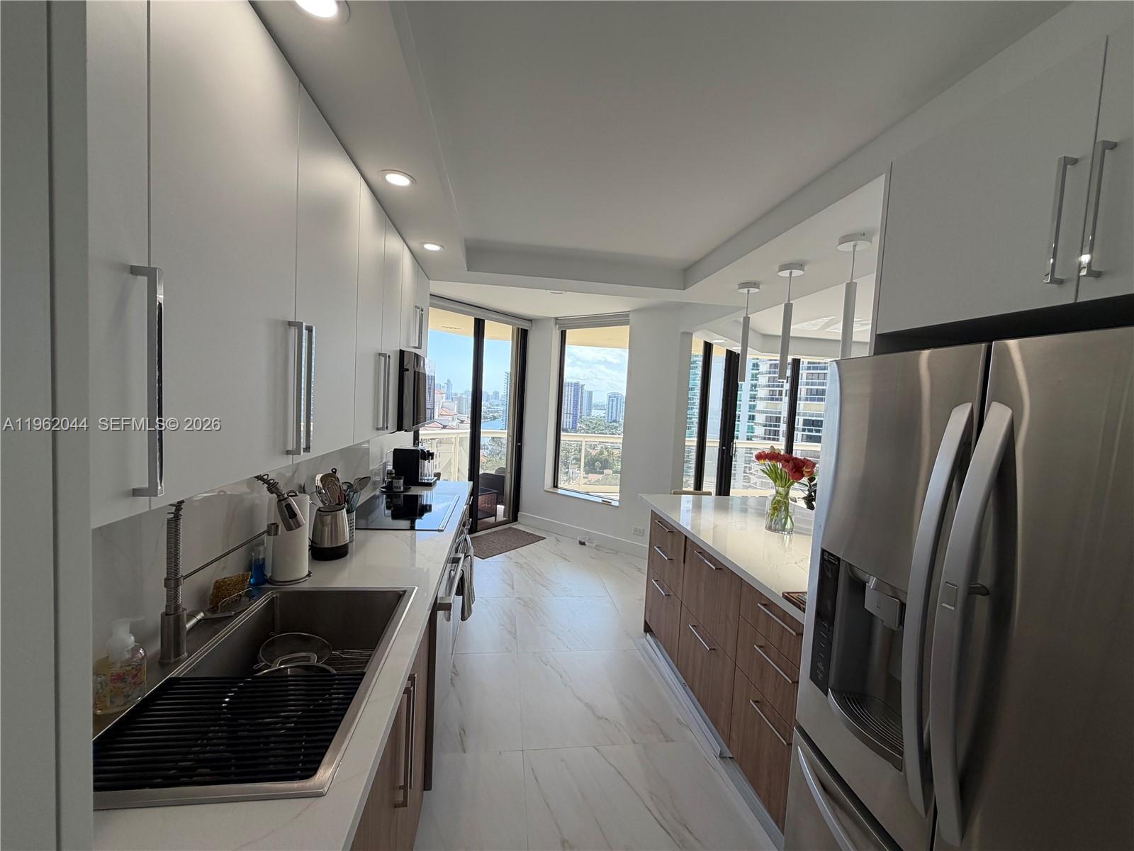 Photo of 20191 Country Club Dr  #2009, Aventura, Florida, 33180 - 