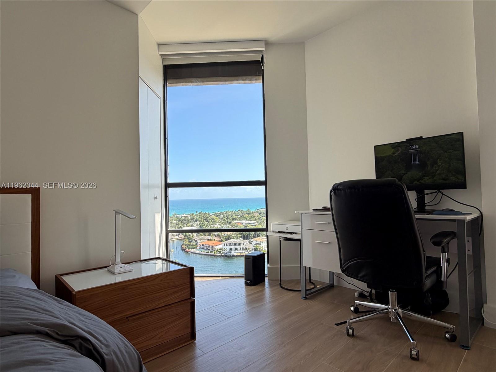 Photo of 20191 Country Club Dr  #2009, Aventura, Florida, 33180 - 