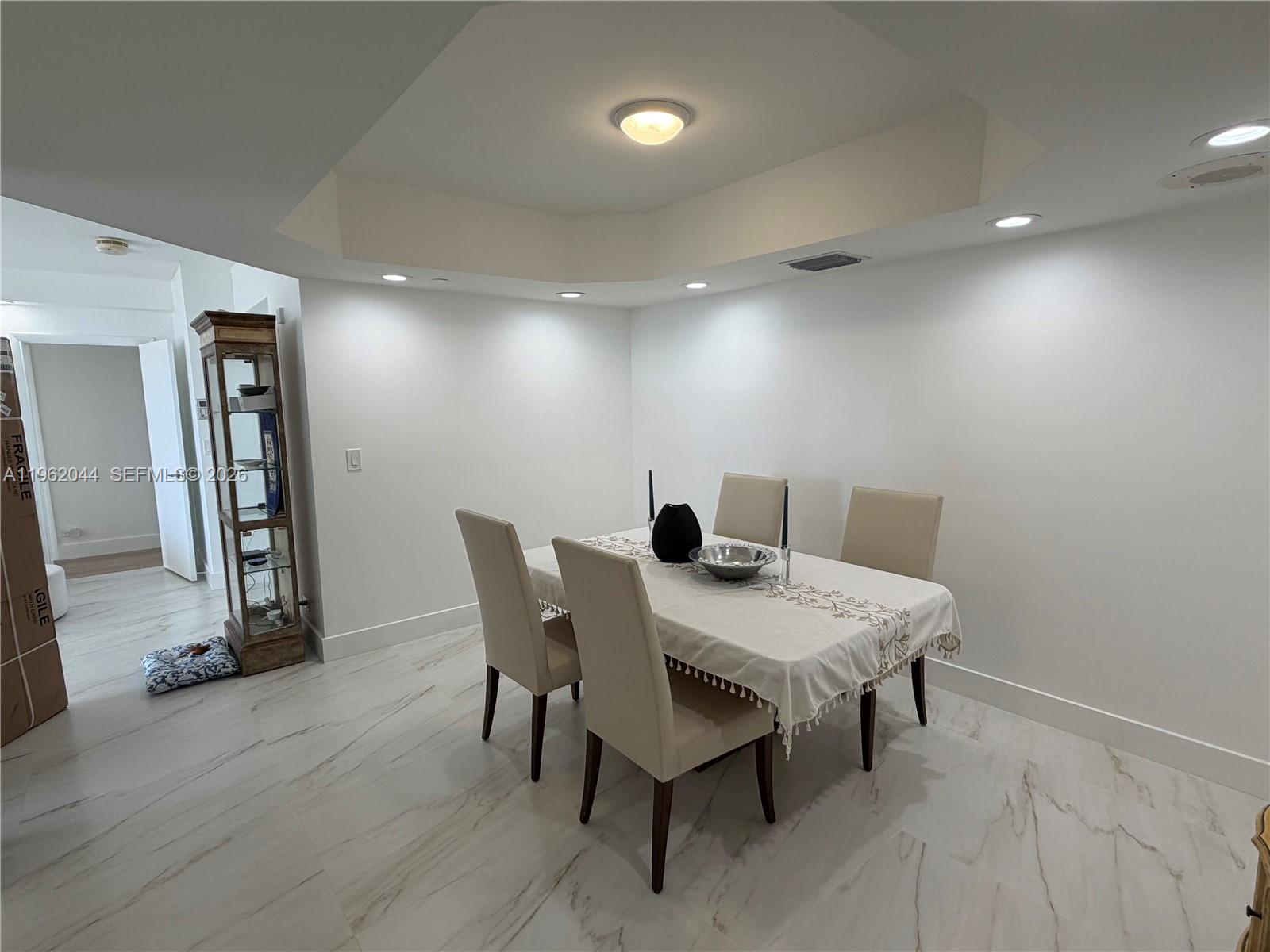 Photo of 20191 Country Club Dr  #2009, Aventura, Florida, 33180 - 