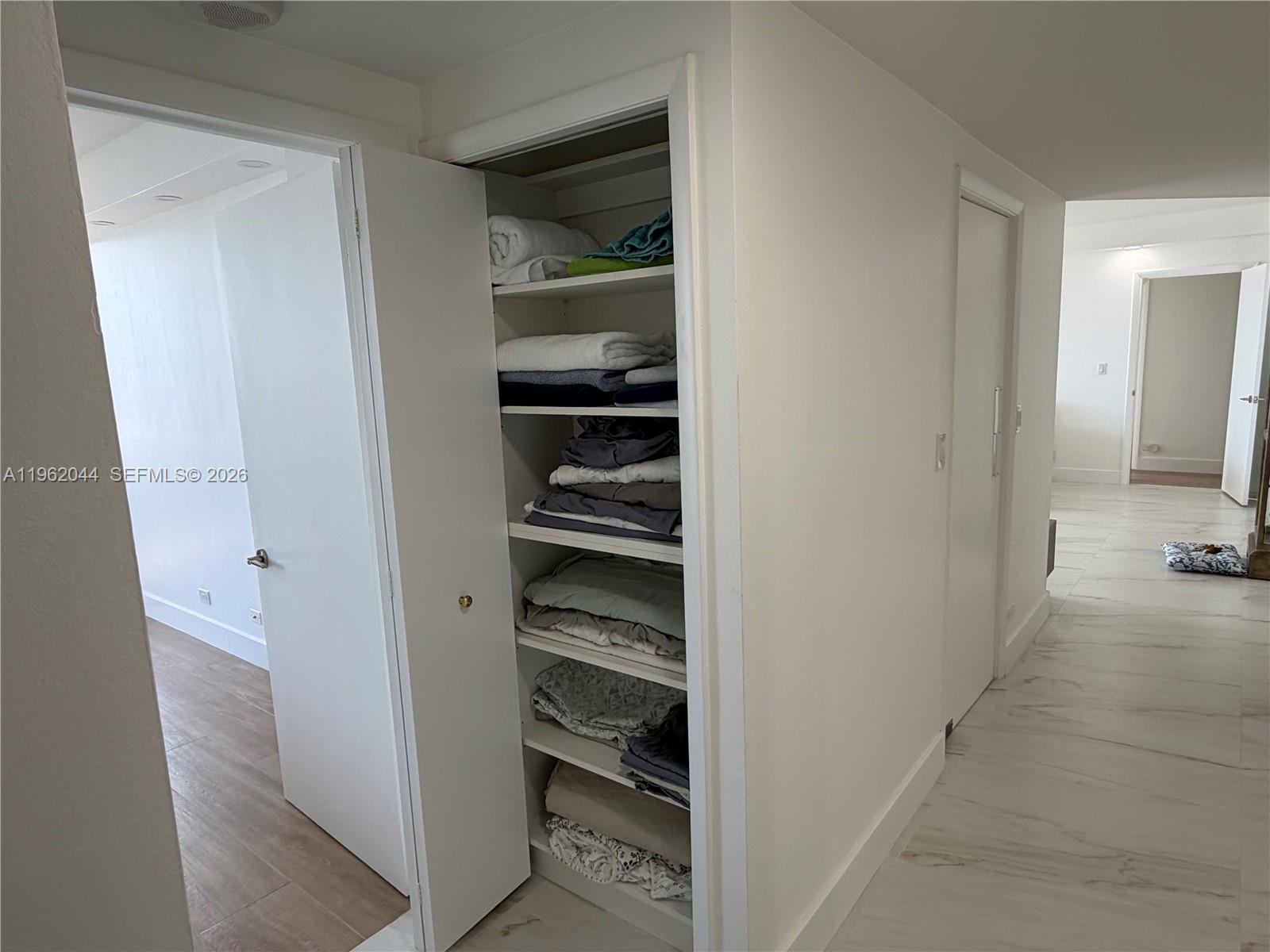 Photo of 20191 Country Club Dr  #2009, Aventura, Florida, 33180 - 