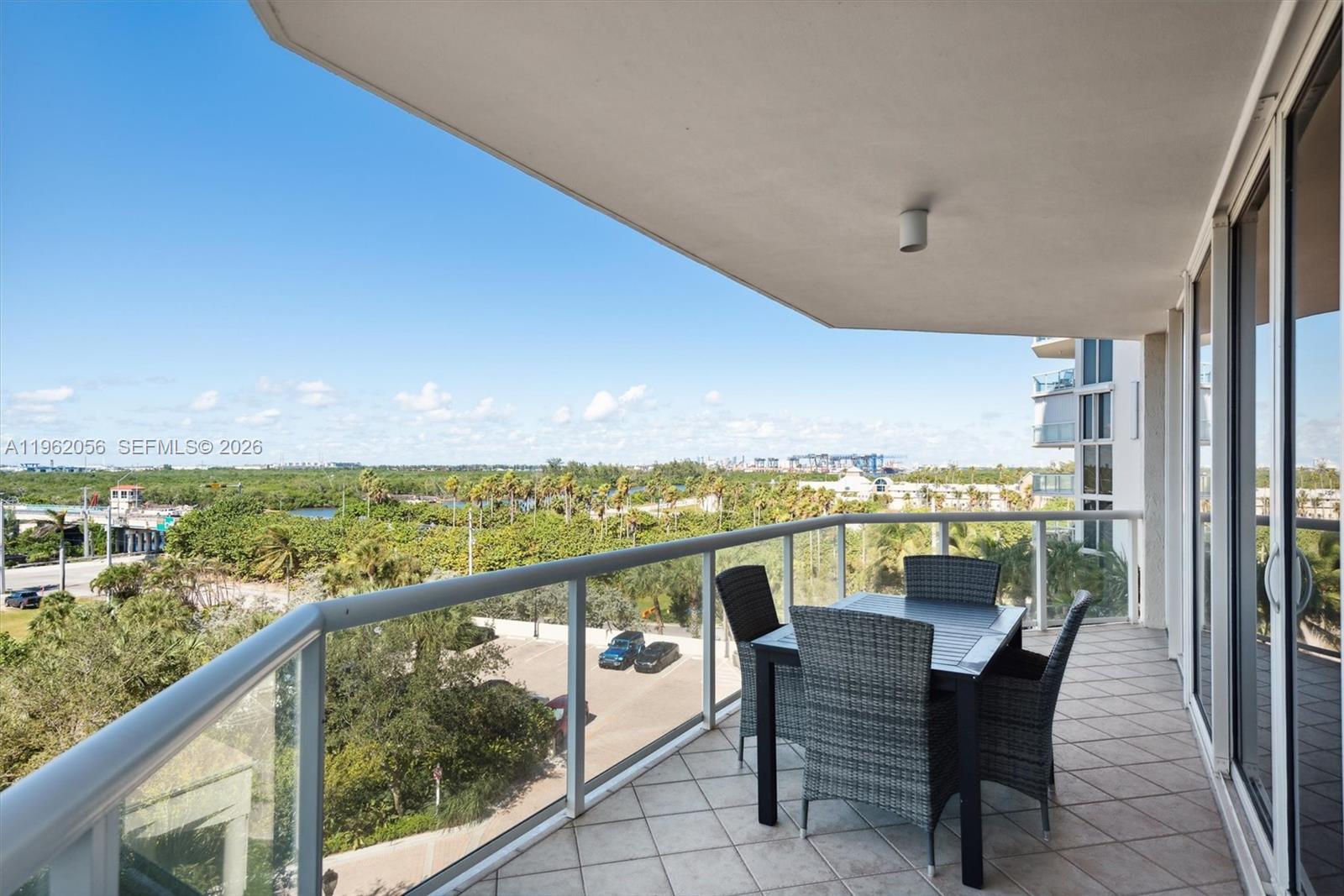 Photo of 6051 Ocean Dr #602, Hollywood, Florida, 33019 -