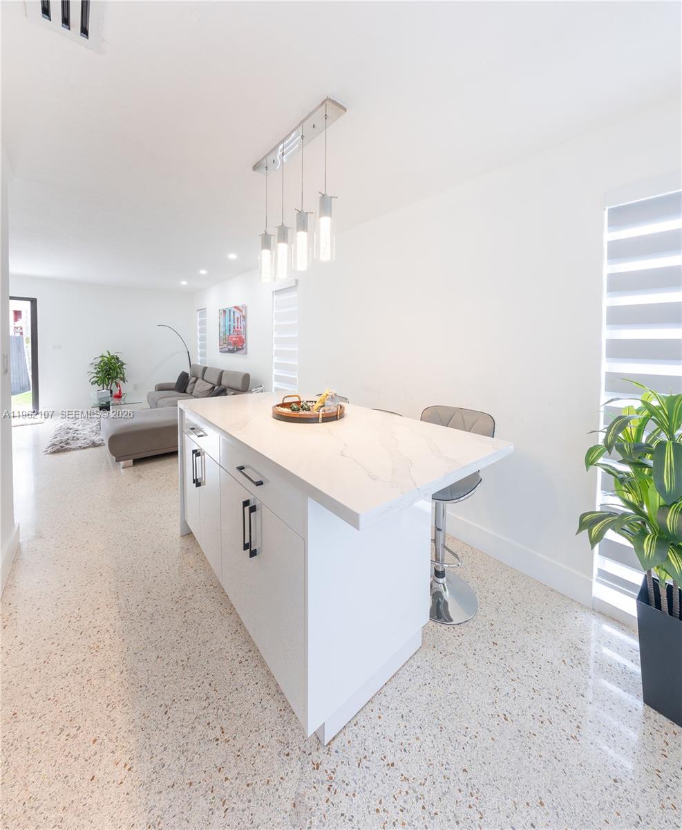 Ver detalles / 2534 sq. ft. $ 2026-02-09 0 foto