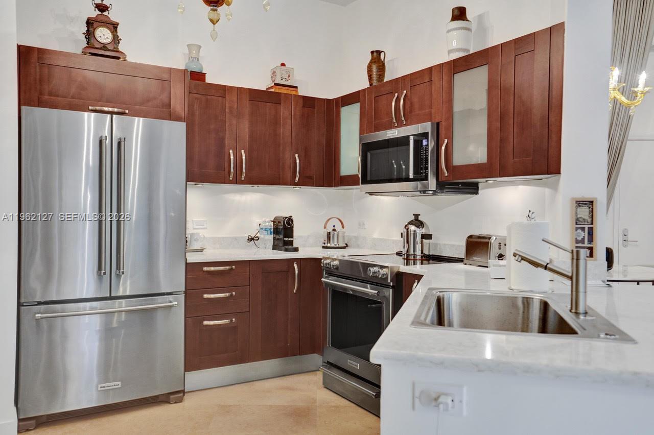 Photo of 20000 Country Club Dr  #112, Aventura, Florida, 33180 - 