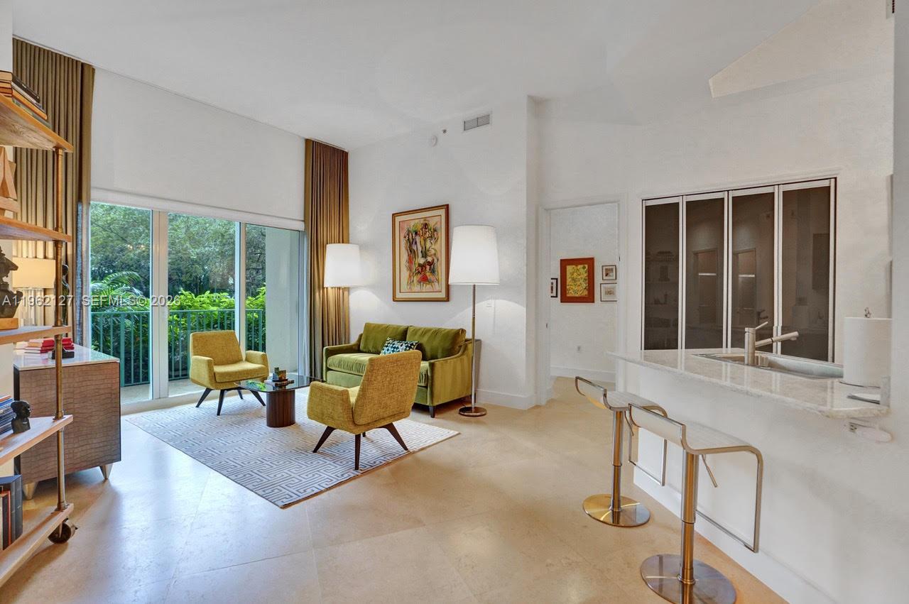 Photo of 20000 Country Club Dr  #112, Aventura, Florida, 33180 - 