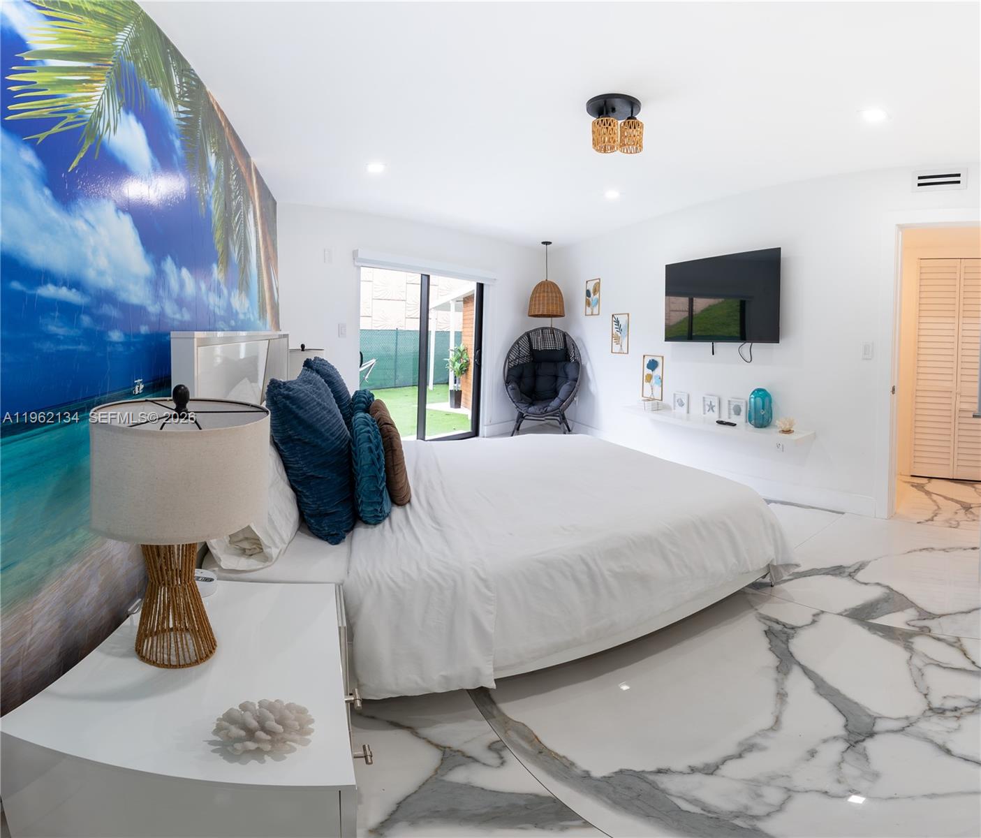 Подробнее / 1949 кв.футов $ 2026-02-09 0 Фото