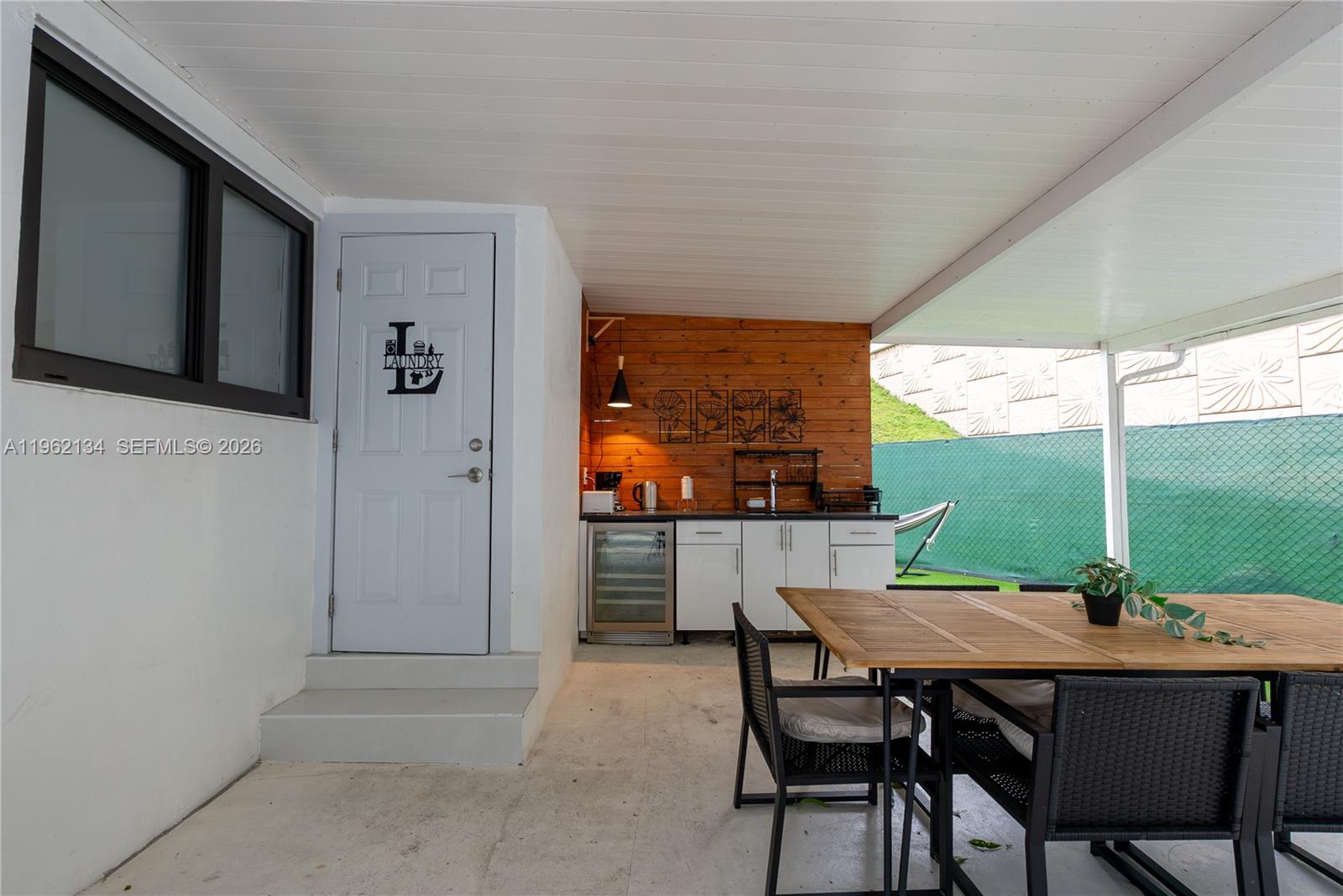 Подробнее / 1949 кв.футов $ 2026-02-09 0 Фото