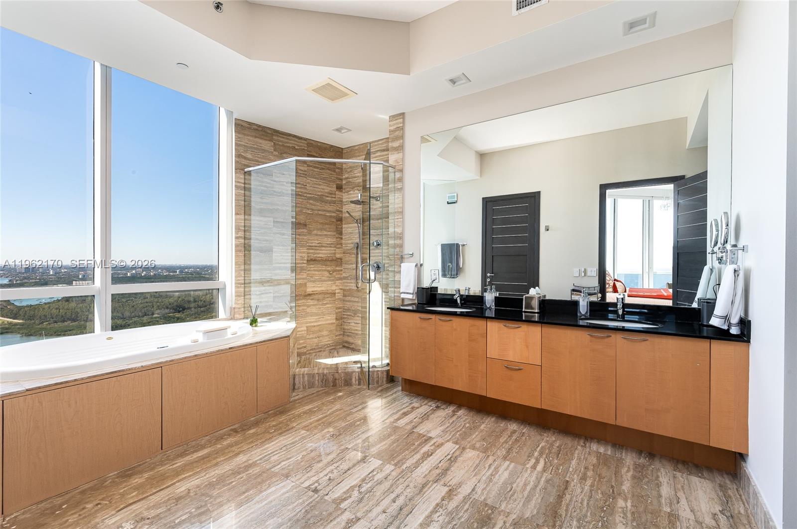 4106 3 / 4 2327 кв.футов $ 2026-02-09 0 Фото