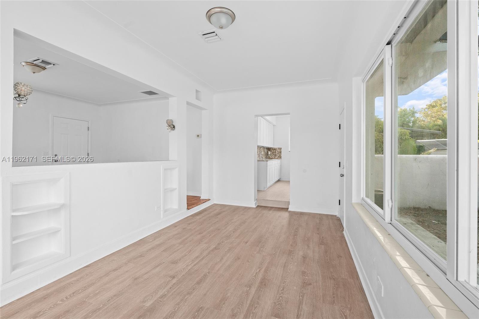   /  2461 sq. ft. $ 2026-02-09 0 Photo