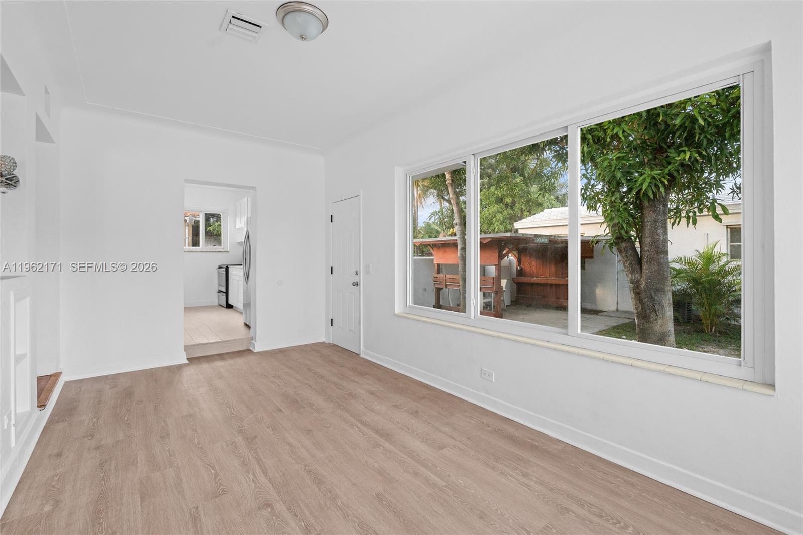   /  2461 sq. ft. $ 2026-02-09 0 Photo