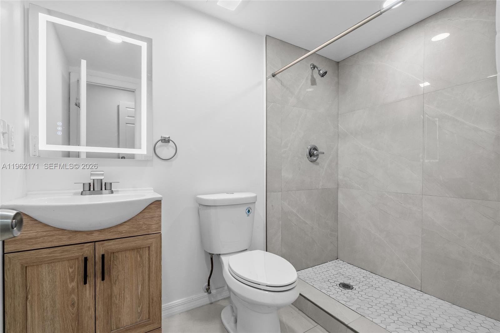   /  2461 sq. ft. $ 2026-02-09 0 Photo