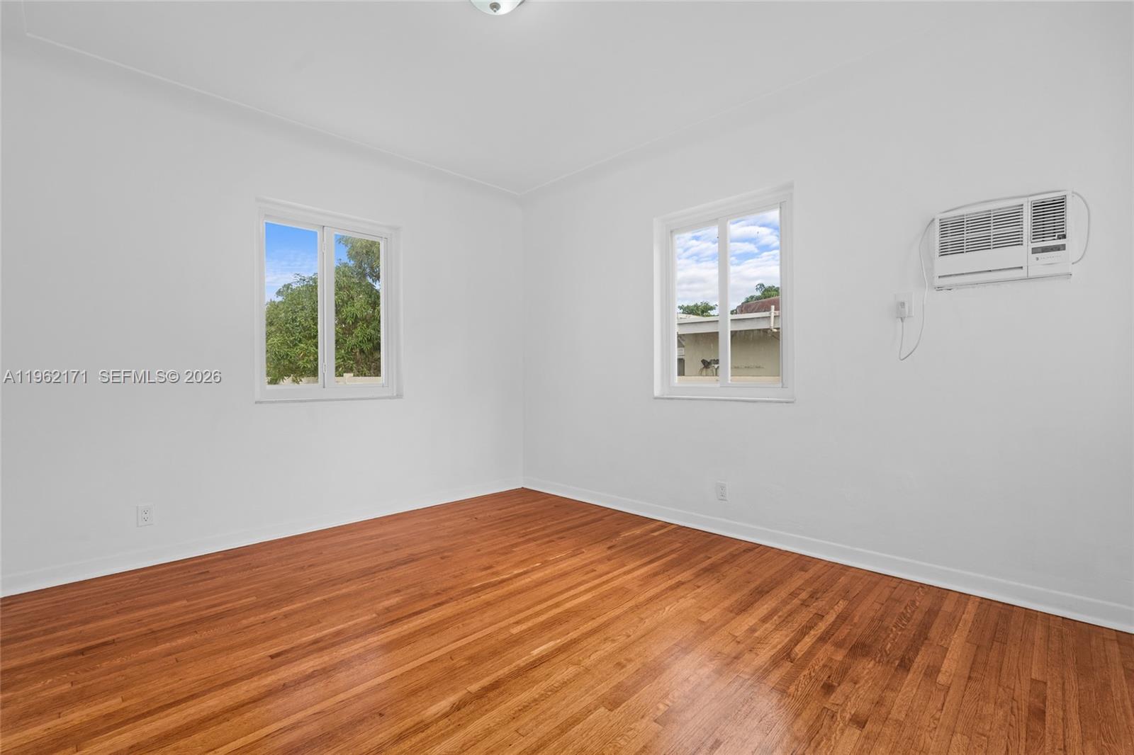   /  2461 sq. ft. $ 2026-02-09 0 Photo