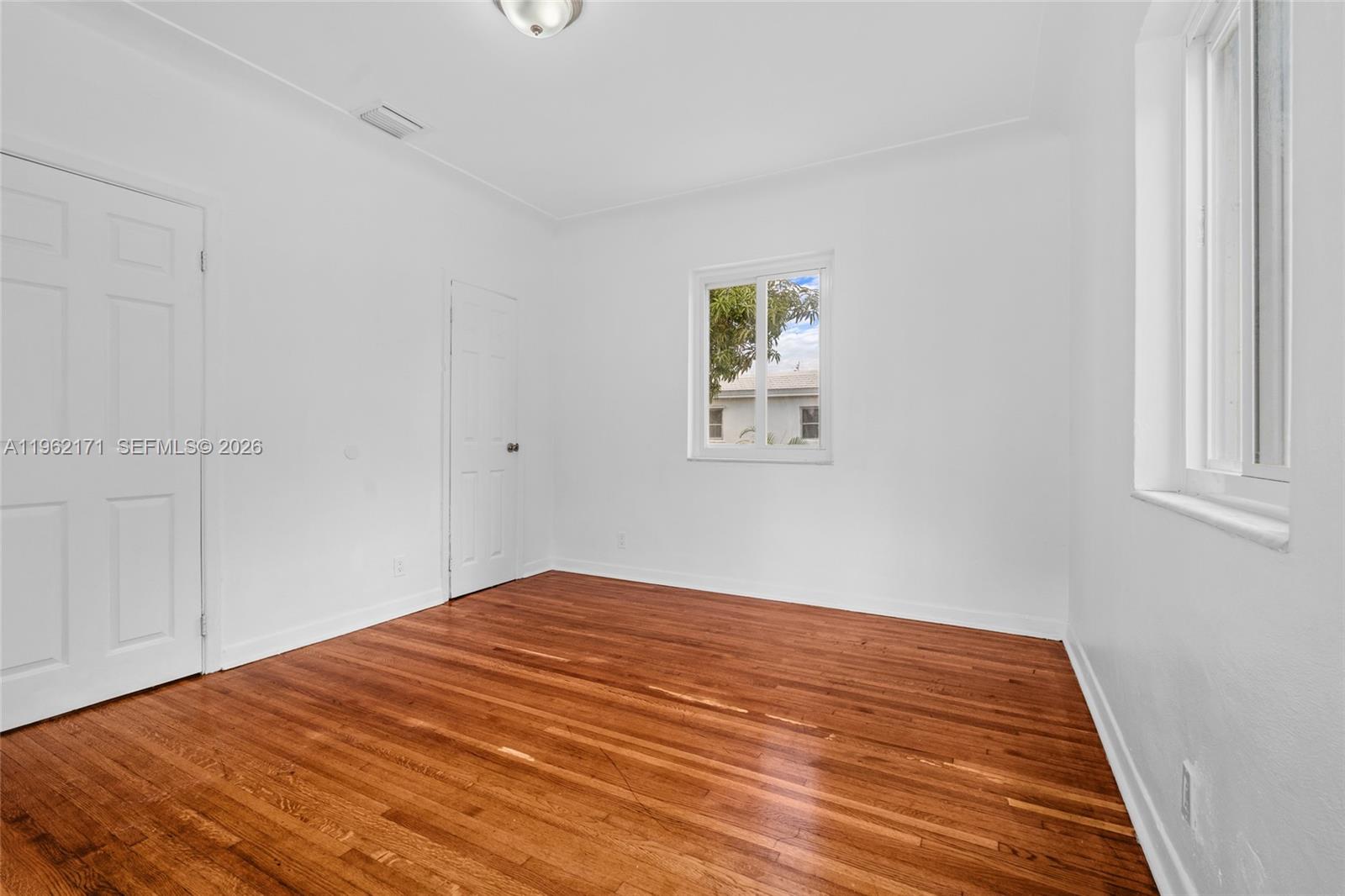   /  2461 sq. ft. $ 2026-02-09 0 Photo