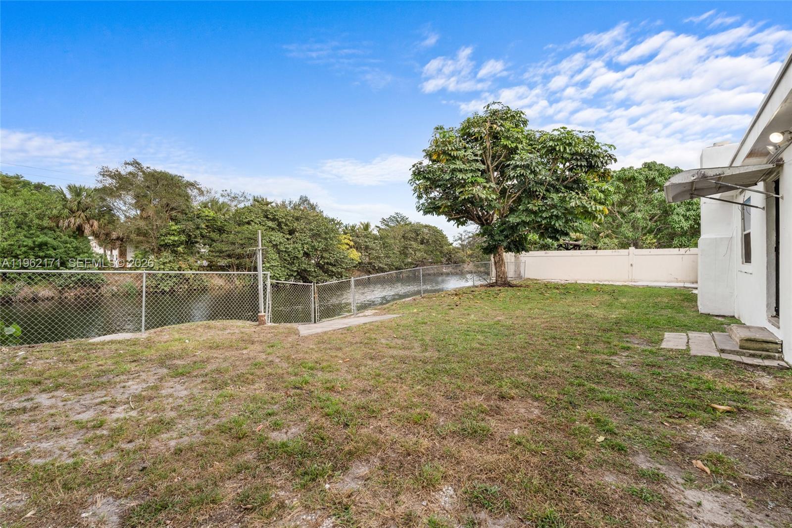   /  2461 sq. ft. $ 2026-02-09 0 Photo