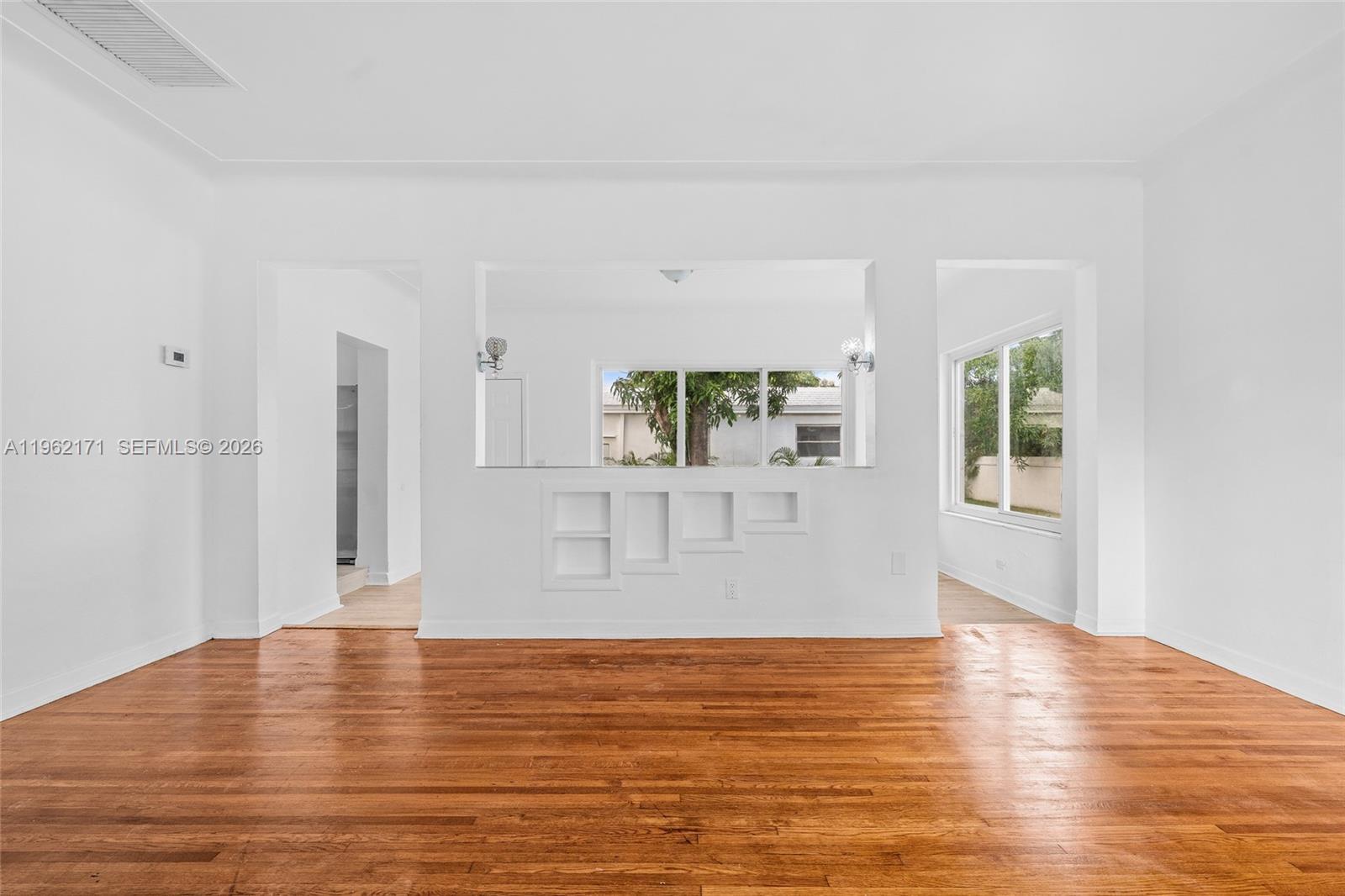   /  2461 sq. ft. $ 2026-02-09 0 Photo