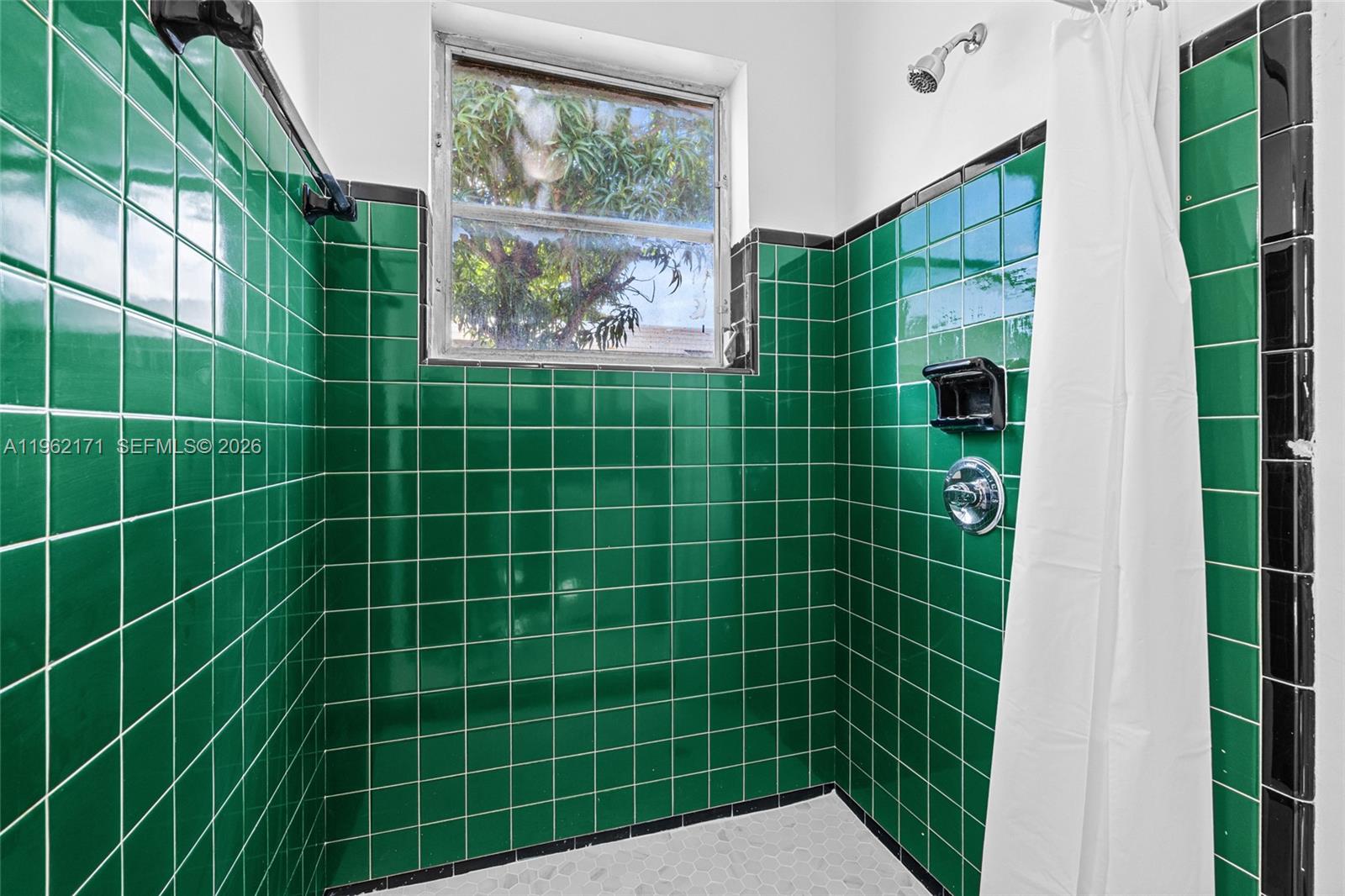   /  2461 sq. ft. $ 2026-02-09 0 Photo