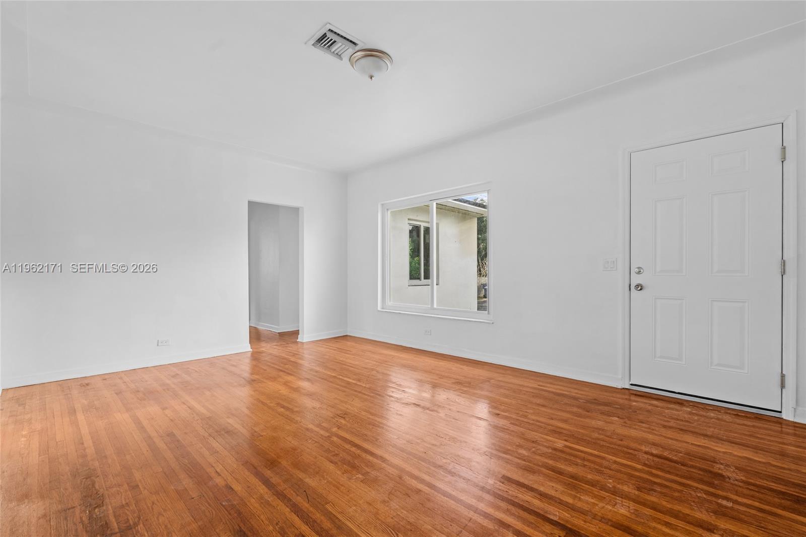   /  2461 sq. ft. $ 2026-02-09 0 Photo