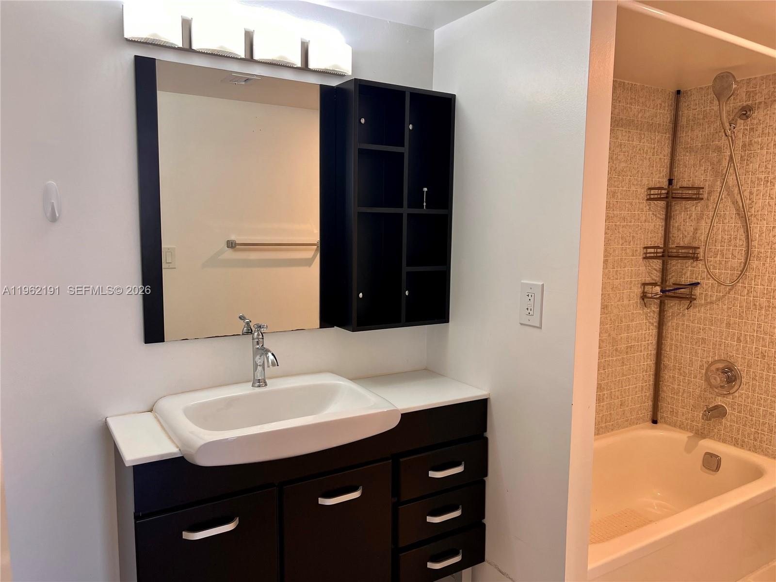 912 2 / 2 1507 sq. ft. $ 2026-02-09 0 Photo