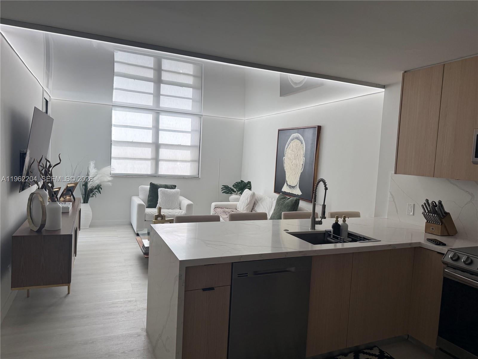 Photo of 1849 Ocean Dr  #406, Hallandale Beach, Florida, 33009 - 