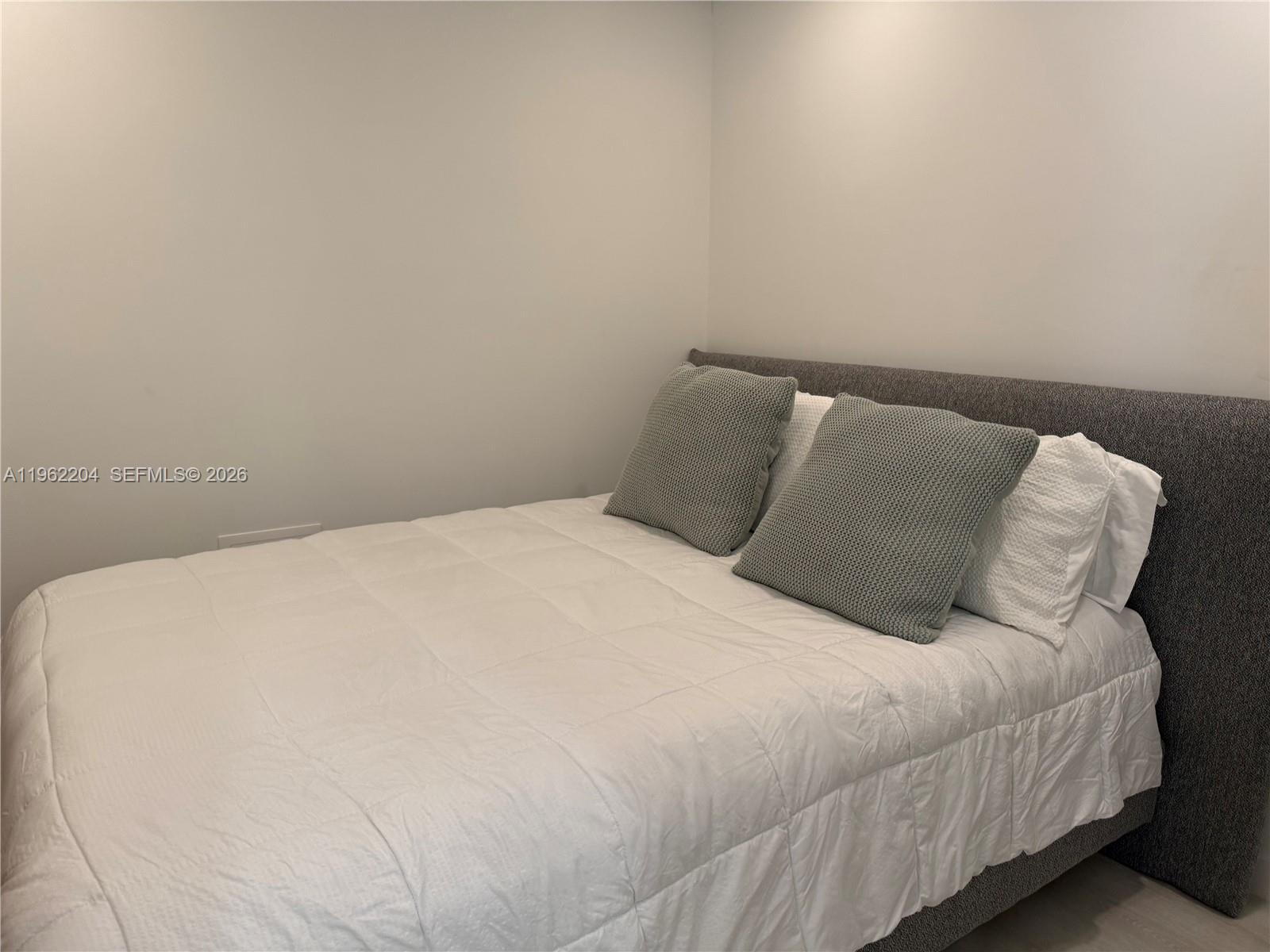 Photo of 1849 Ocean Dr  #406, Hallandale Beach, Florida, 33009 - 