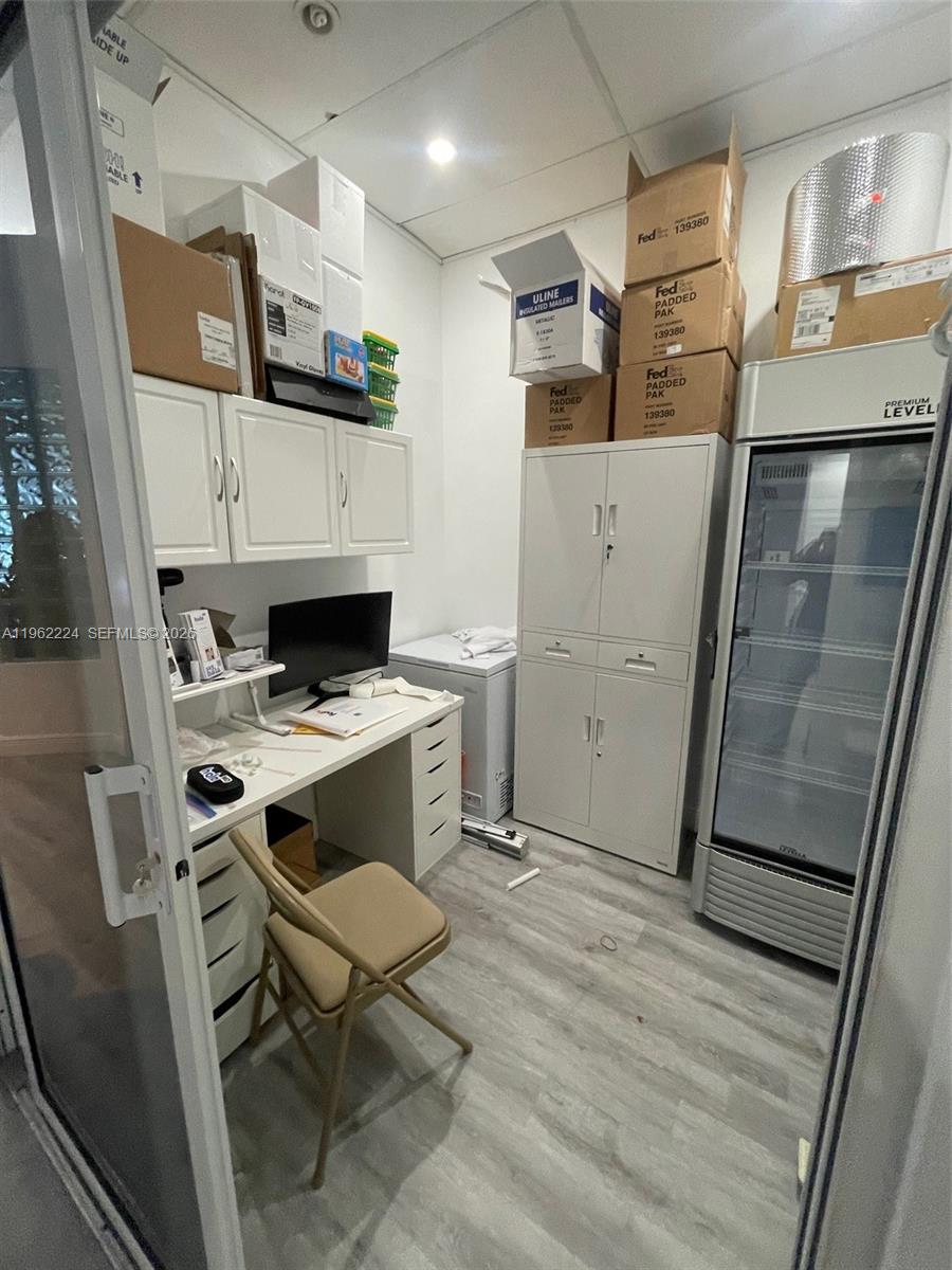 Ver detalles 12K / sq. ft. $ 2026-02-09 0 foto