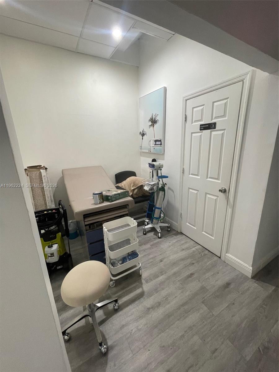 Ver detalles 12K / sq. ft. $ 2026-02-09 0 foto