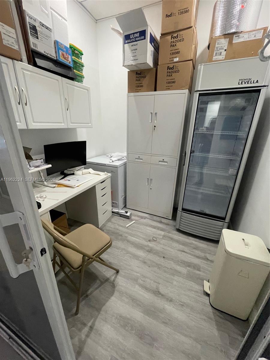 Ver detalles 12K / sq. ft. $ 2026-02-09 0 foto