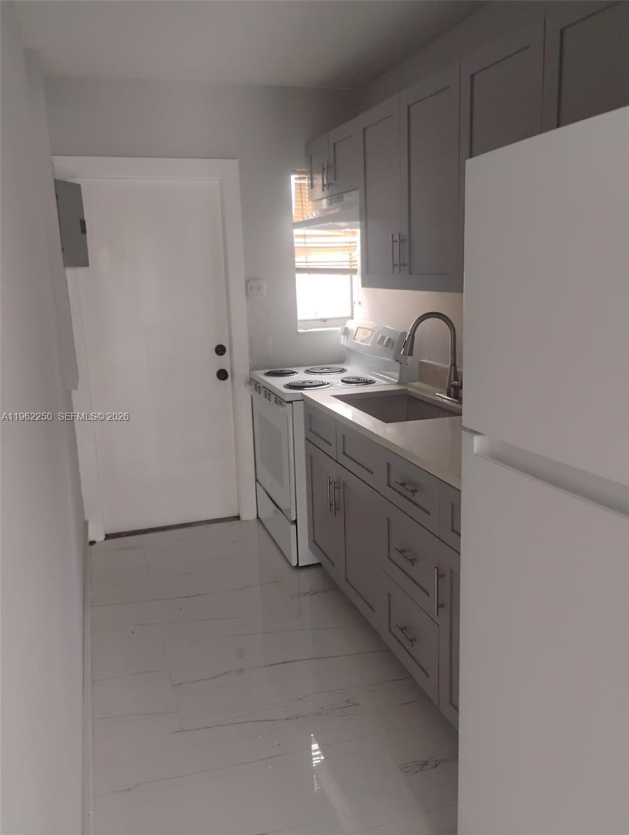   /  1232 sq. ft. $ 2026-02-09 0 foto