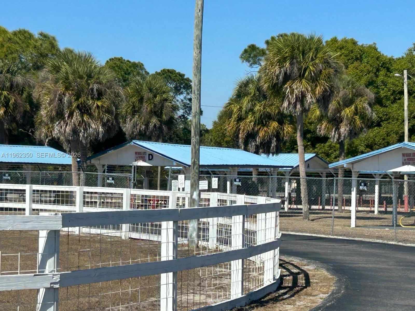 See details / sq. ft. $ 2026-02-10 0 Photo